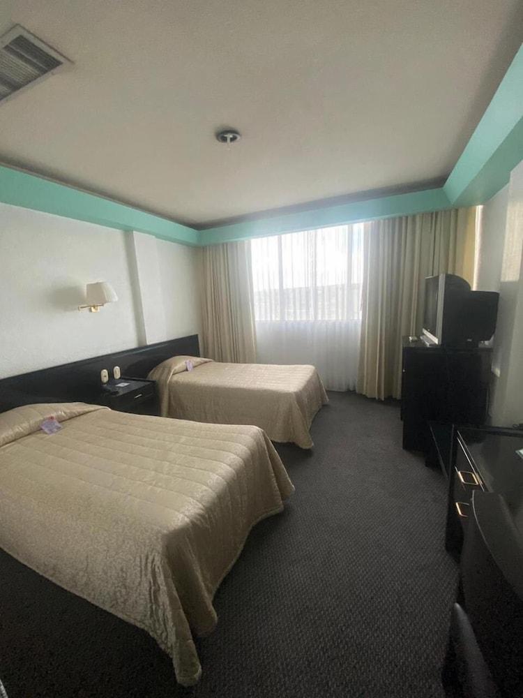 Hotel Real Rex León Eksteriør bilde